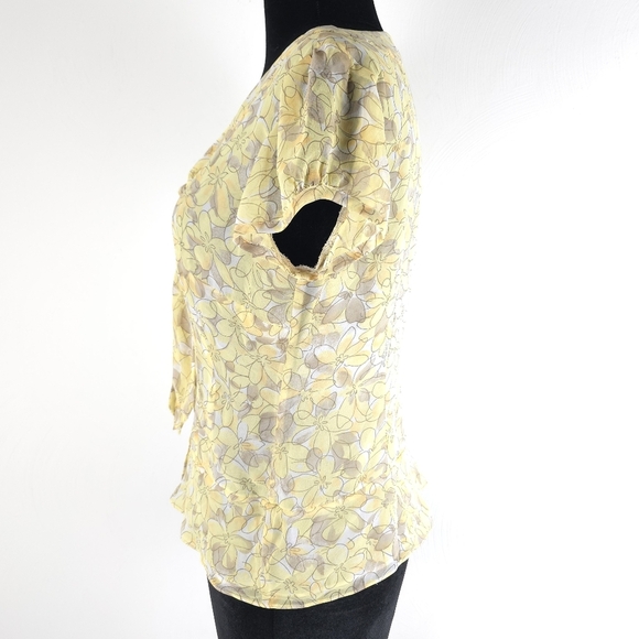 Loft yellow floral printed button down tie front blouse size 6 - Picture 2 of 13